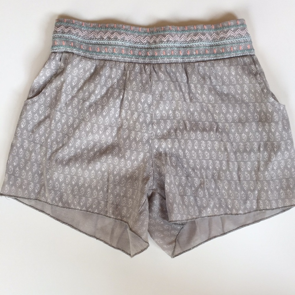 Bethany Mota Grey Patterned Shorts